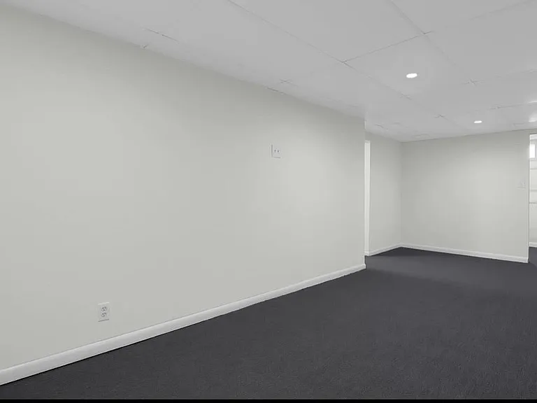 803 E Deshler Ave — Photo 16