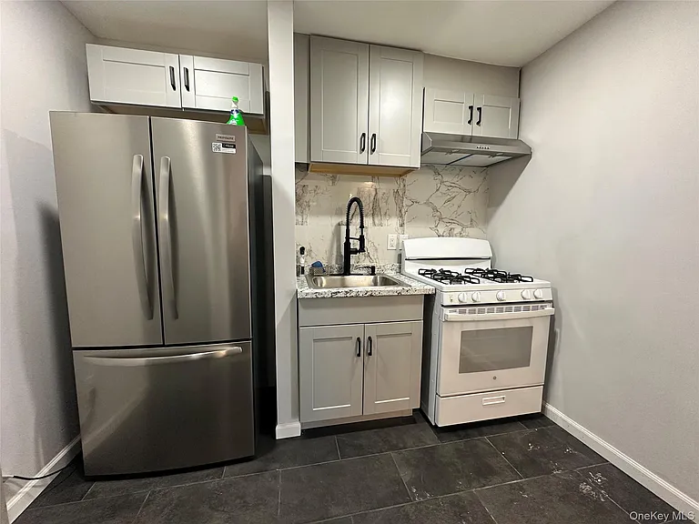 1241 Ridgebury Rd — Photo 8