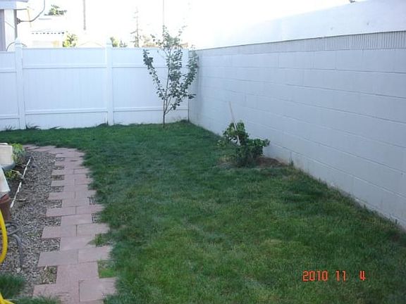 2nd image of 200 N El Camino Real Space 321