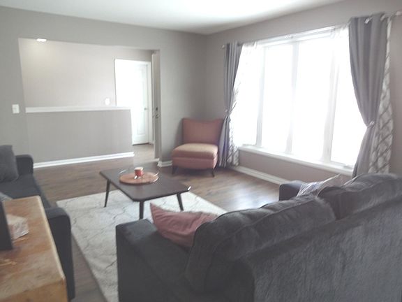 4th image of 225 W Park St