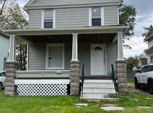 209 Clark St, Elyria, OH 44035