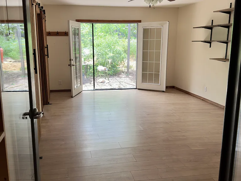 E Walnut Dr — Photo 6