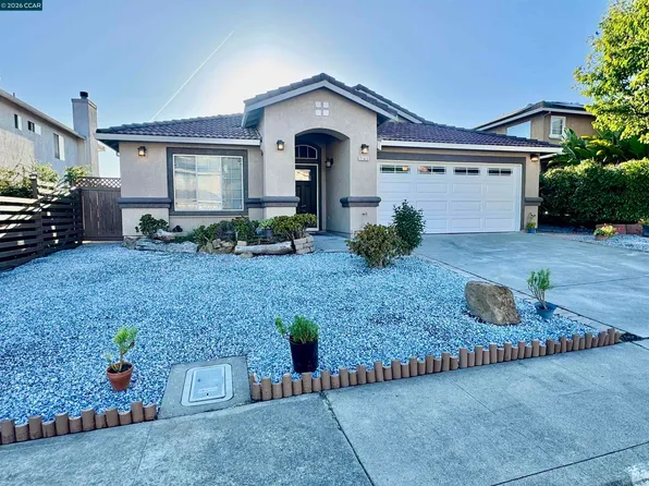 2163 Garnet Cir, Vallejo, CA 94591