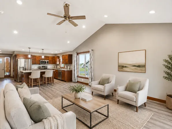 243 Cedar St, Baldwin, WI 54002