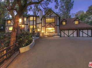 8749 Arlene Ter, Los Angeles, CA 90046