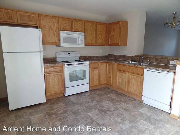 4th image of 215 Prairiecreek Way