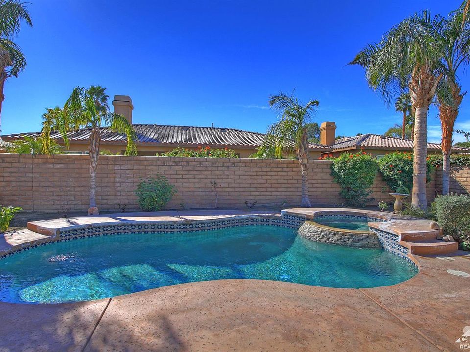 1st image of 77695 Justin Ct