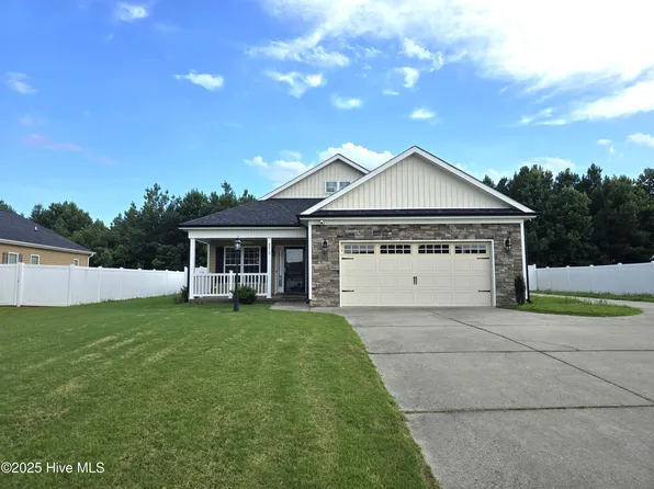 2215 Crescent Drive W, Wilson, NC 27893