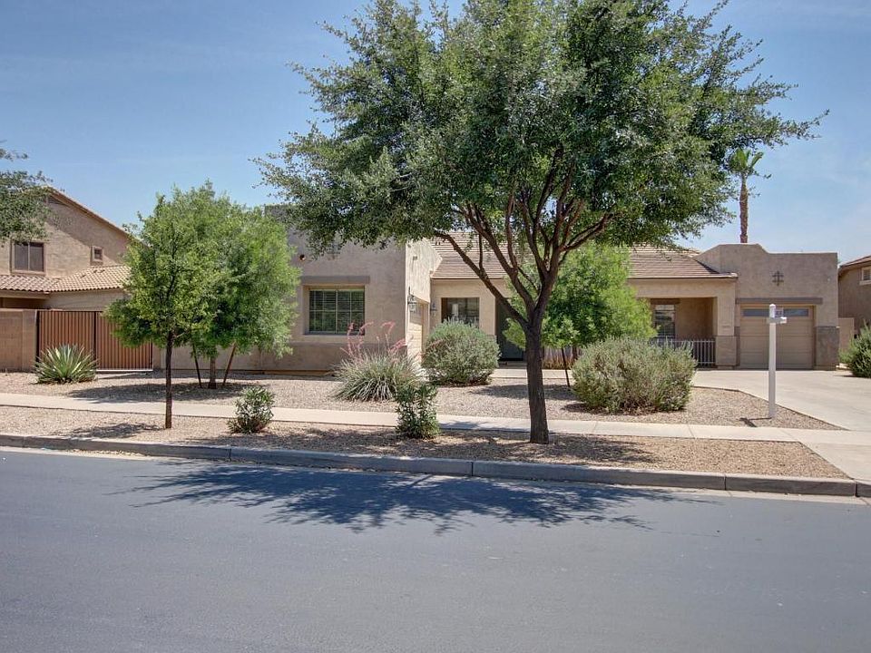 1st image of 19425 E Raven Dr