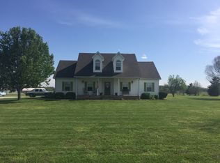 11410 Fir Rd, Carthage, MO 64836
