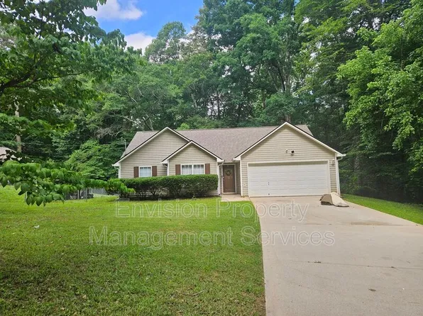 479 Lakeshore Dr, Stockbridge, GA 30281
