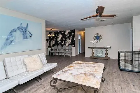 N Lake Dr — Photo 7