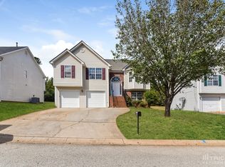 11728 Spring Lake Way, Fayetteville, GA 30215