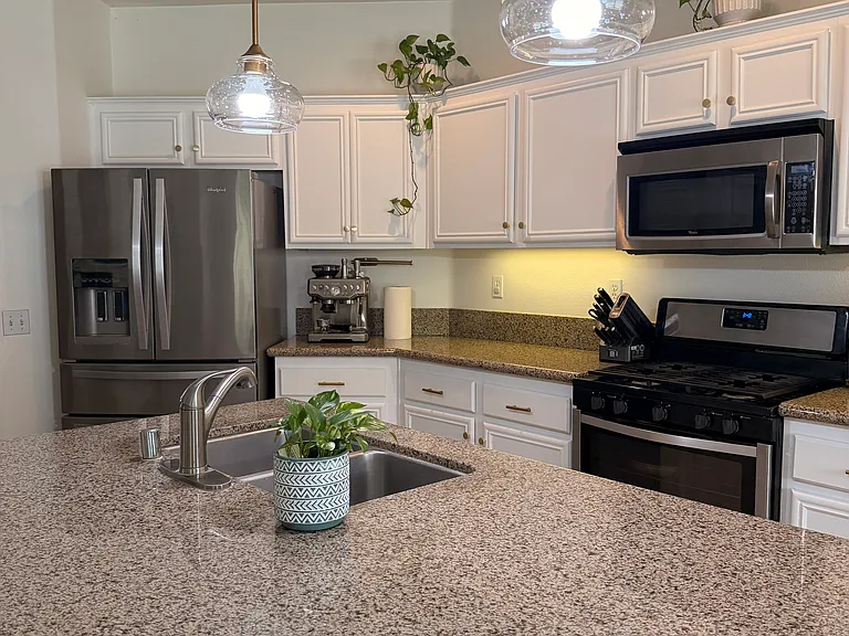 9059 Silver Star Ave — Photo 12