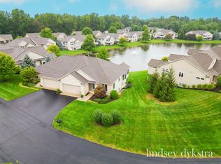4907 Chatsworth Creek Dr, Hudsonville, MI 49426