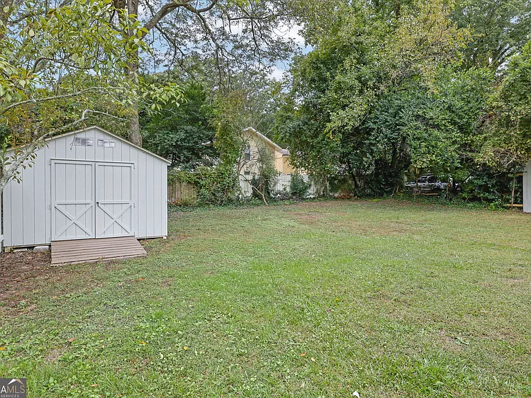 808 S Park Dr SE — Photo 3