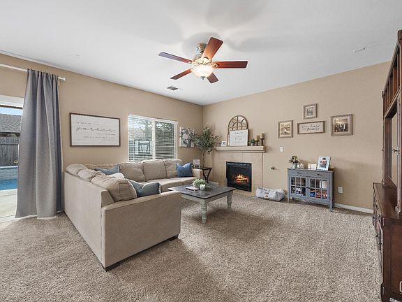 4th image of 13623 Foyers Falls Dr
