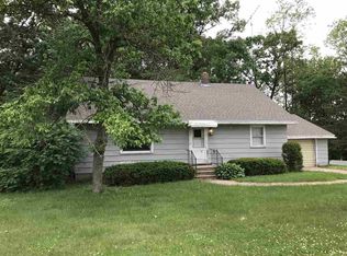 N3183 County Road Q, Waupaca, WI 54981