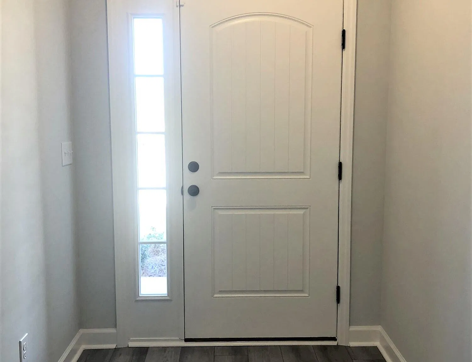 3 bed, 2.0 bath, 1780 sqft, $1,895 — Photo 3