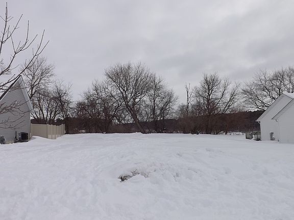 2nd image of 7075 Mullinshire Way