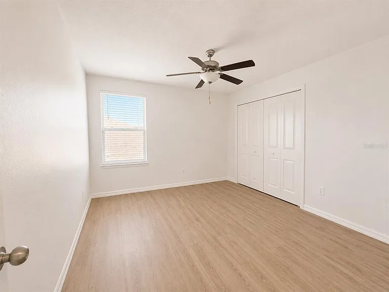 5462 Grays Harbor Ct — Photo 15