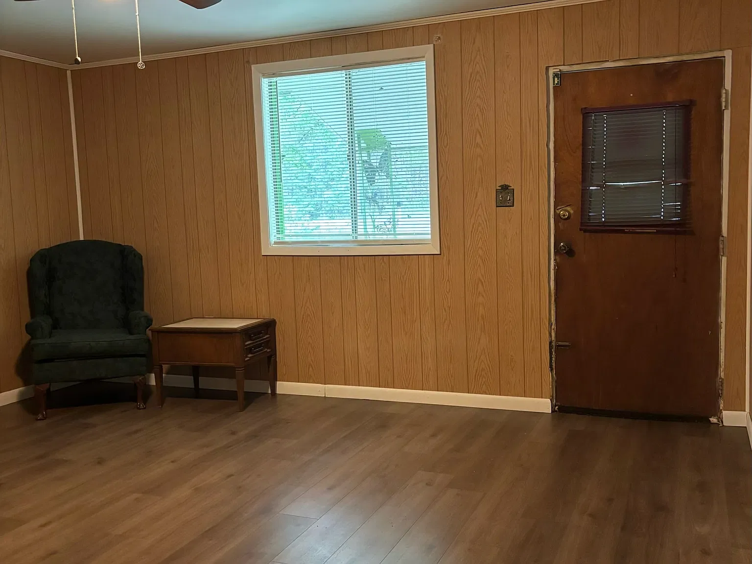 2 bed, $1,200 — Photo 2