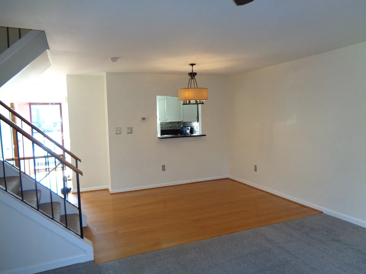Laurel, Townhome, 3 Bed, 1.5 Bath — Photo 4