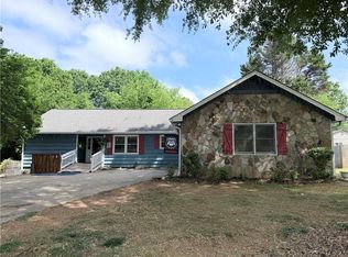 1535 Meadowview Dr, Marietta, GA 30062