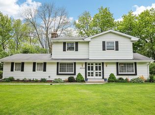 20711 W Court St, New Berlin, WI 53146