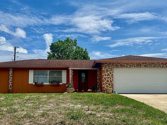 3rd image of 7002 CRESTLAKE DRIVE