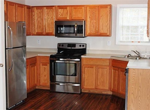 5th image of 376 E River Bend Dr