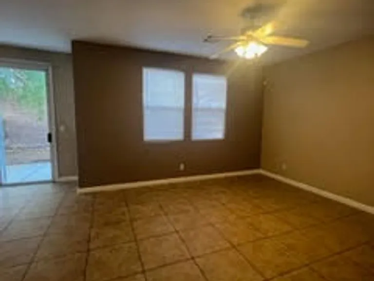 10784 Royal Jasmine Ln — Photo 6