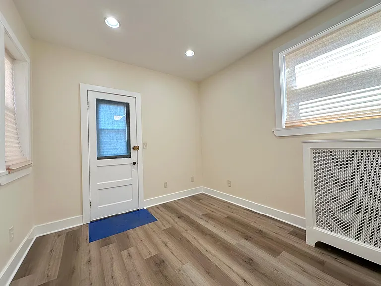 152 Grand St #1 — Photo 12