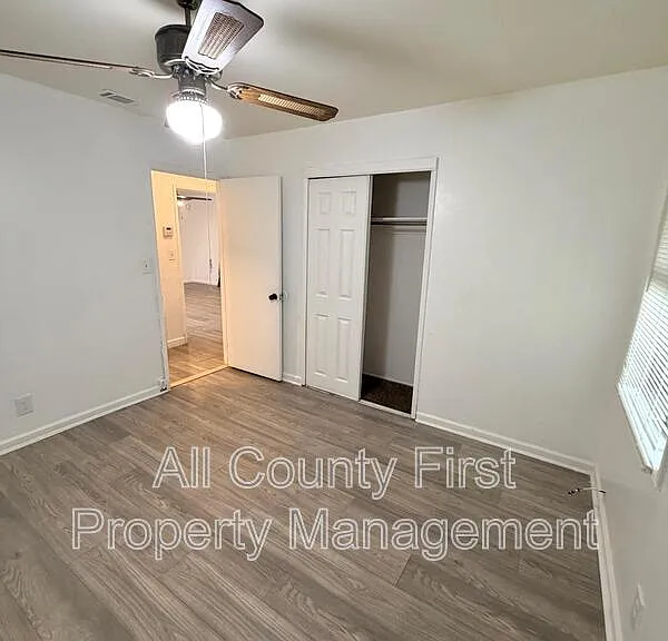 1623 Sherrill Dr — Photo 5