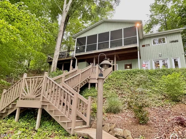 288 Bunny Rabbit Rd, Leasburg, NC 27291