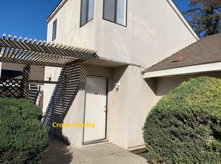 2811 W Mission Ct, Visalia, CA 93277