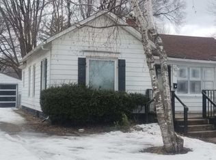 710 W 2nd St, Waterloo, IA 50701