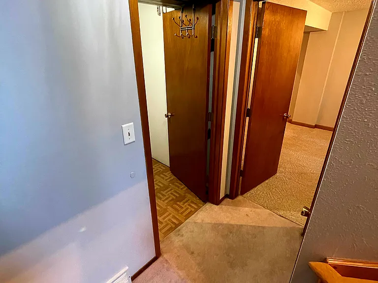 6407 Carpenter Ave — Photo 17