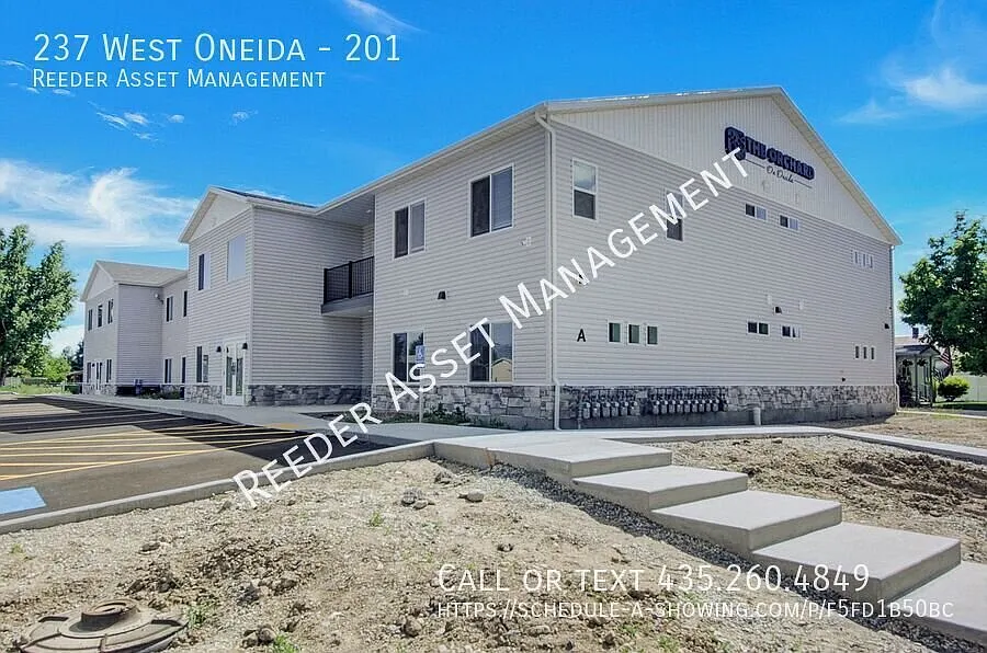 237 W Oneida St #201