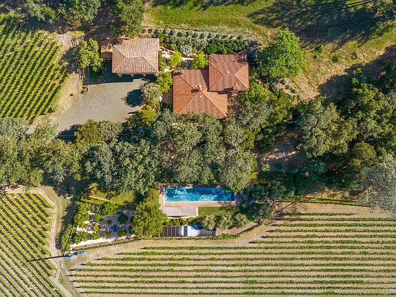 3rd image of 391 Crystal Springs Road
