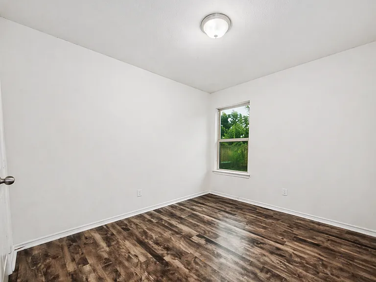 2847 Messenger Way — Photo 4
