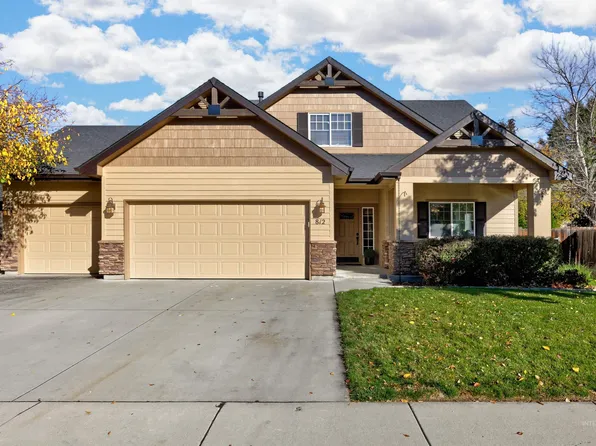 812 W White Sands Dr, Meridian, ID 83642