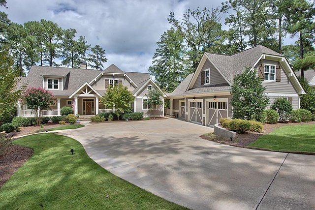 1st image of 1060 Curtright Pl