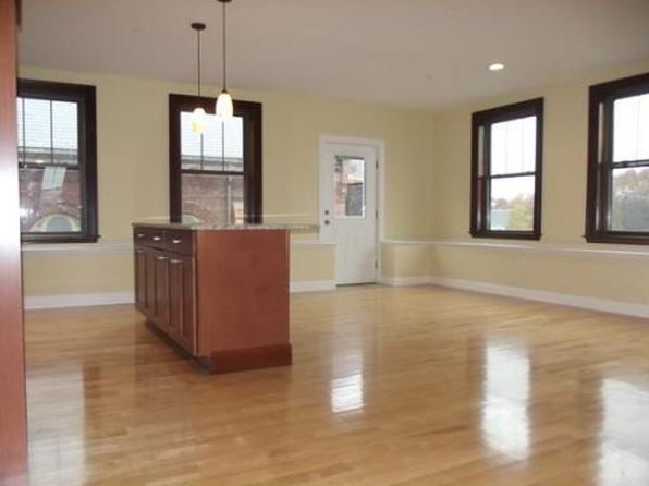 159 Moore St #10598611