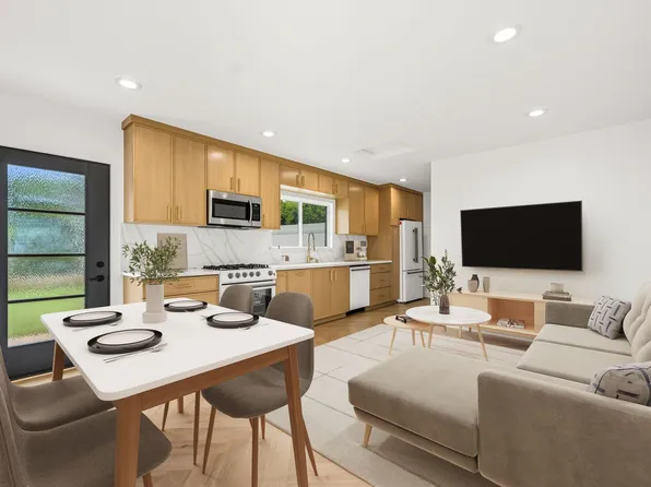 6327 Babcock, Valley Glen, CA 91606