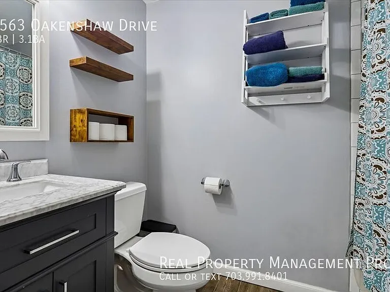 9563 Oakenshaw Dr — Photo 32