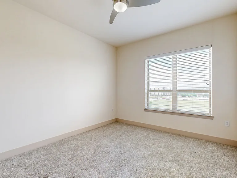 The Flats at Palisades — Photo 148