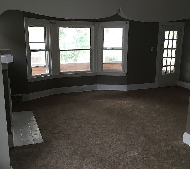 2nd image of 3574 E 151st St #2