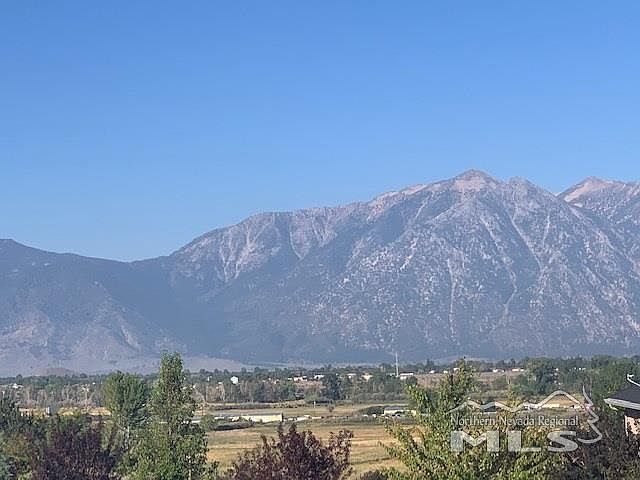 2nd image of 982 E Valley Rd