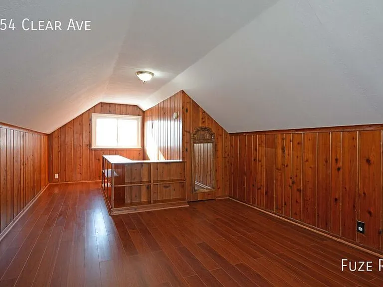 654 Clear Ave — Photo 15